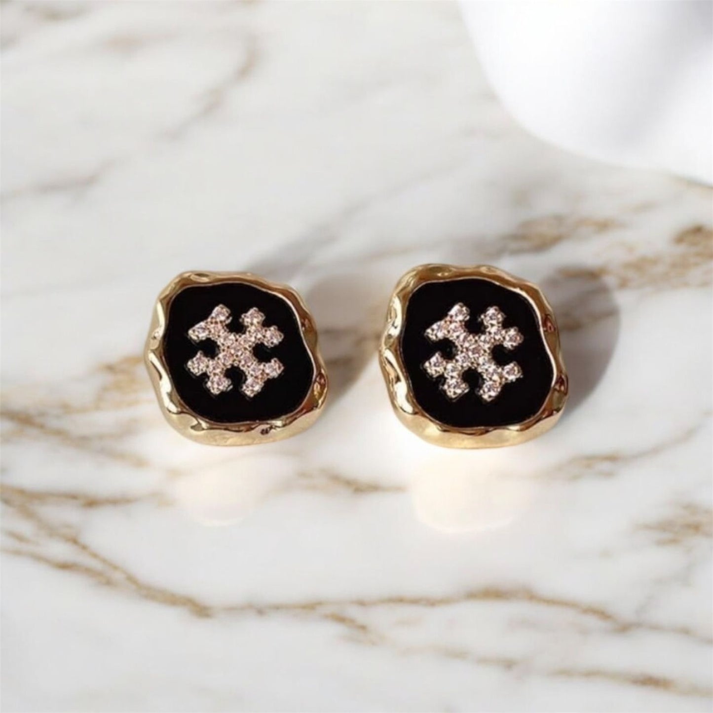 Monochrome Treasure Earrings